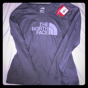 The North Face long sleeve T shirt NWT Sz L